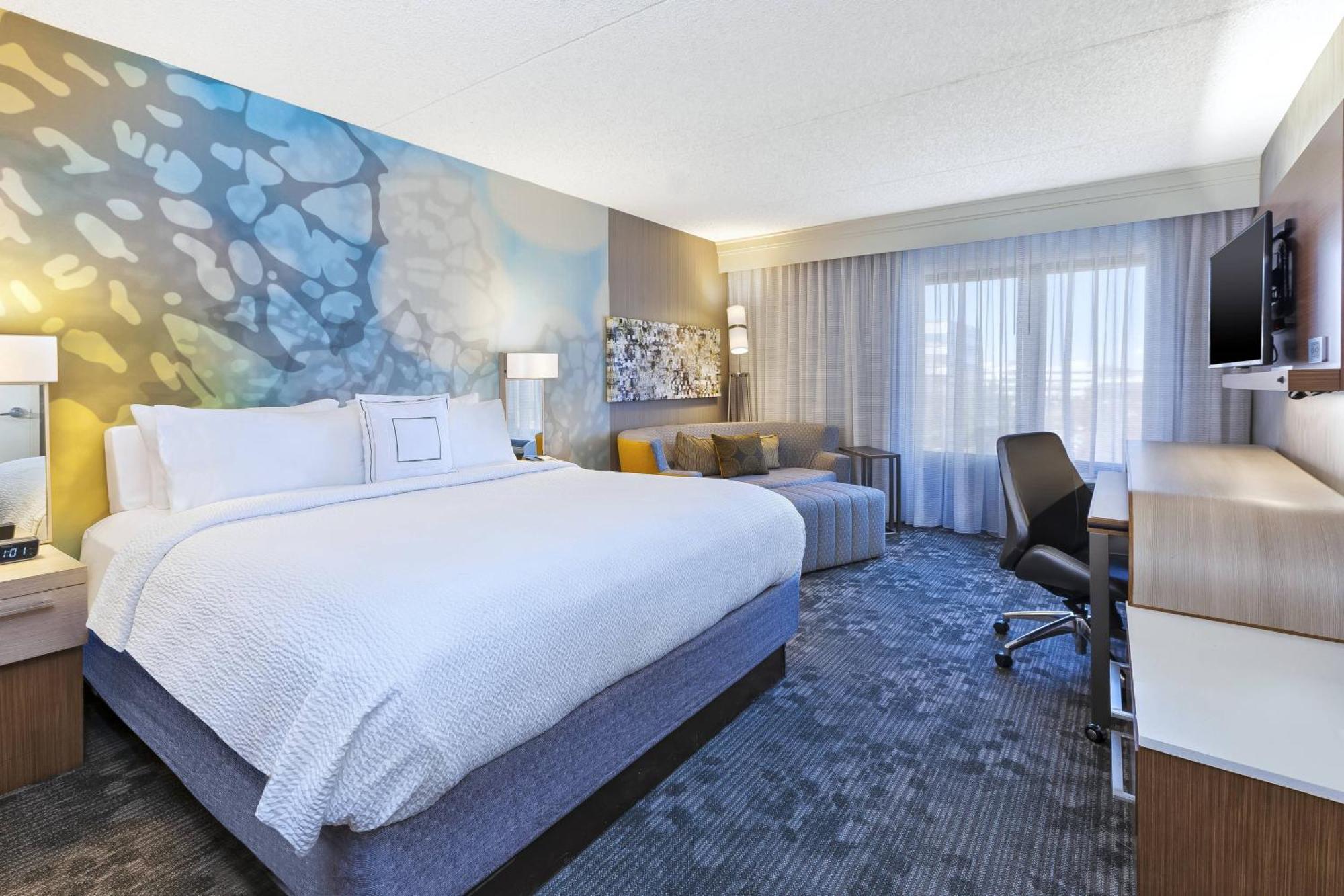 Отель Courtyard By Marriott Secaucus Meadowlands Экстерьер фото
